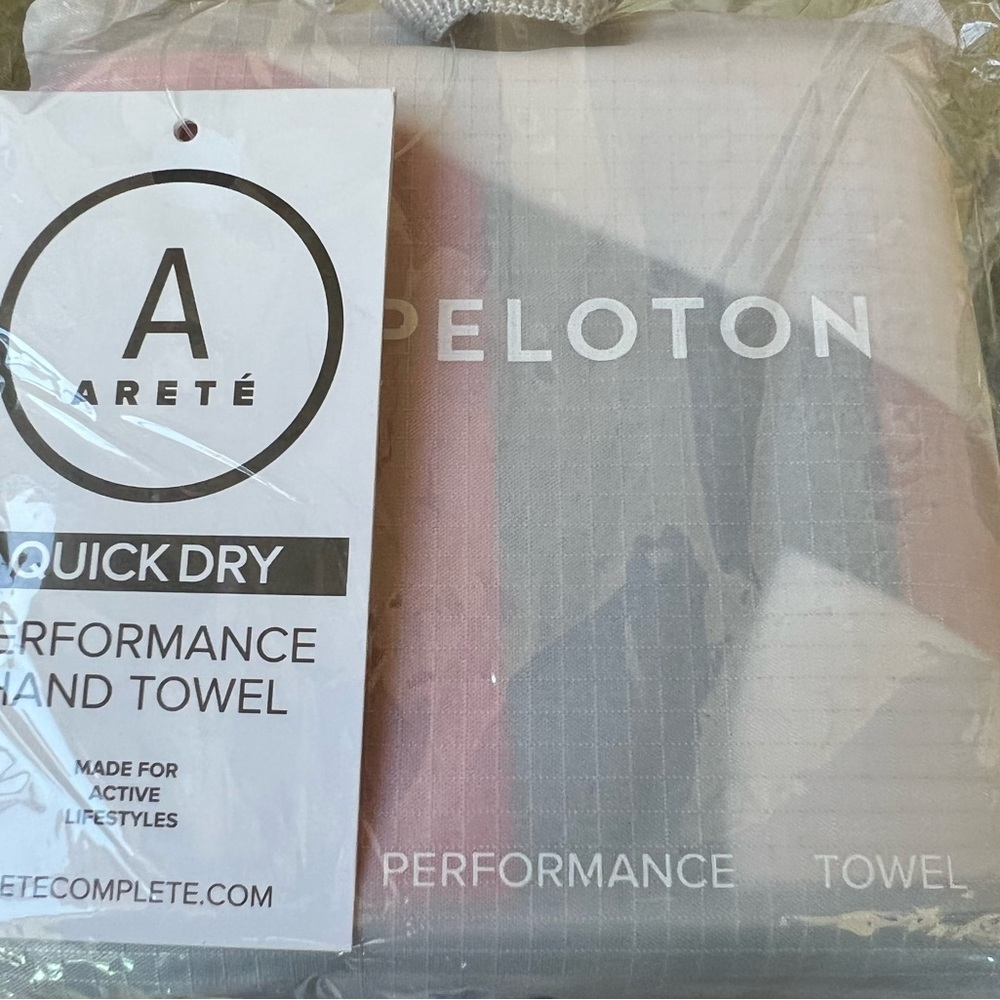 Arete' Quick Dry Performance Hand Towel